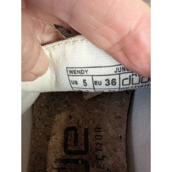 Hey Dude Womens Wendy Loafer Leopard Jungle Size‎ 5M - Picture 8 of 9